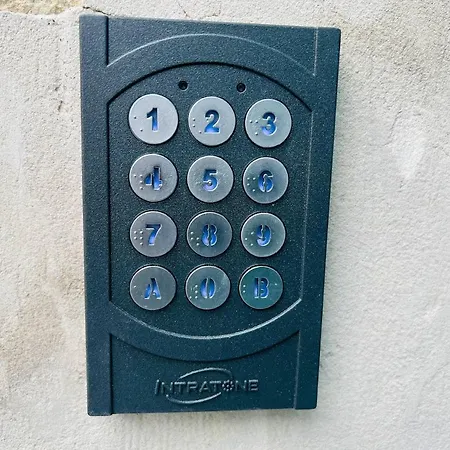 Lejlighed Elegant T4 Centre Reims/parking Prive