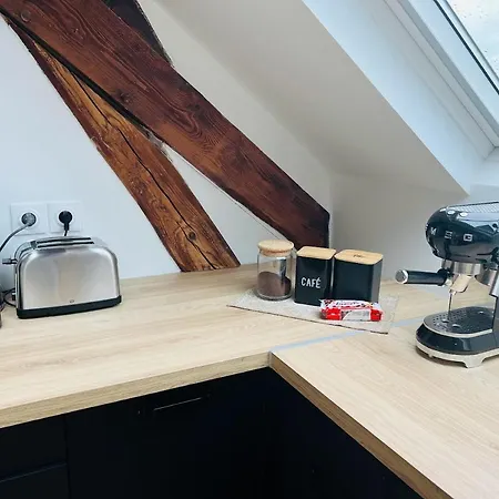 Elegant T4 Centre Reims/parking Prive *