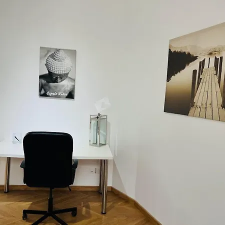 Elegant T4 Centre Reims/parking Prive Appartement