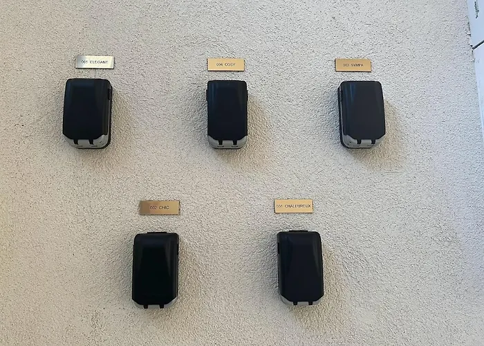 Elegant T4 Centre Reims/parking Prive