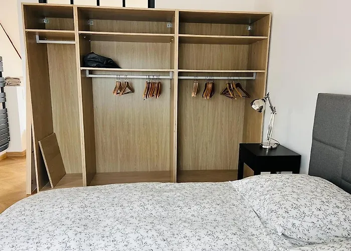 Elegant T4 Centre Reims/parking Prive * Reims